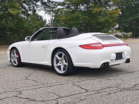 Used 2010 Porsche 911 Carrera 4S image 7