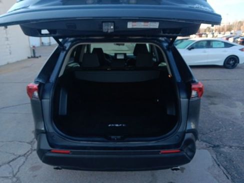 Used 2019 Toyota RAV4 XLE image 35