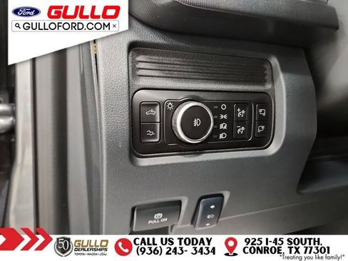 Used 2025 Ford F350 Platinum w/ FX4 Off-Road Package image 19