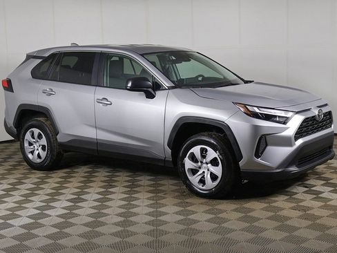 Used 2024 Toyota RAV4 LE AWD/4WD image 37