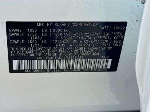 Used 2023 Subaru Outback Premium AWD/4WD image 31