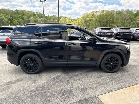 Used 2020 GMC Terrain SLE w/ Driver Convenience Package AWD/4WD image 6