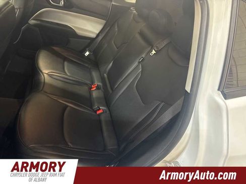 Certified 2022 Jeep Compass Limited image 27
