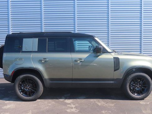 Certified 2024 Land Rover Defender 110 S AWD/4WD image 15