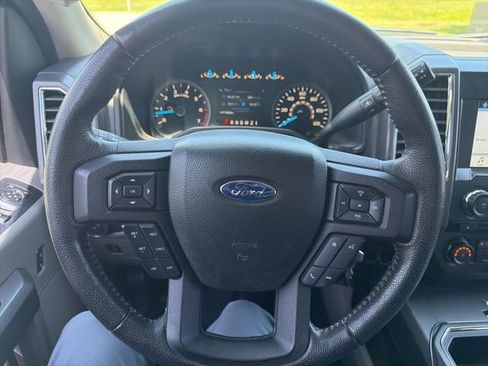 Used 2016 Ford F150 XLT w/ Equipment Group 302A Luxury AWD/4WD image 19