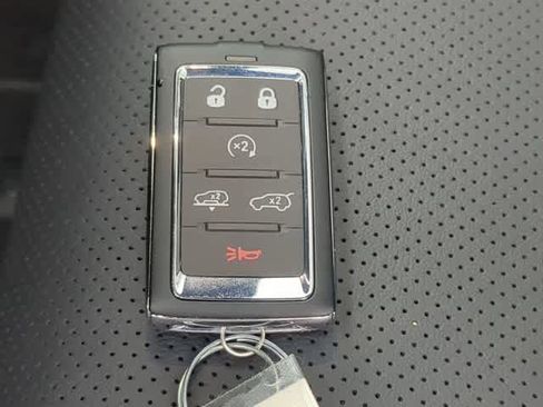 New 2026 Jeep Grand Wagoneer Limited image 38