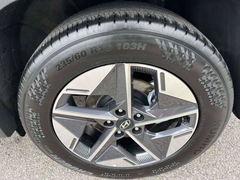 Used 2026 Hyundai Tucson SEL FWD image 35
