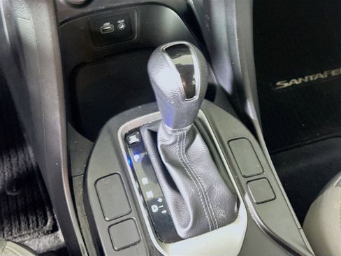 Used 2017 Hyundai Santa Fe Sport FWD image 24