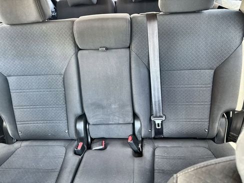 Used 2020 Kia Sorento LX image 29