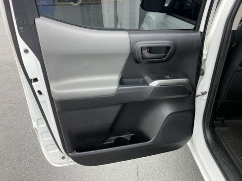 Used 2021 Toyota Tacoma SR5 image 22