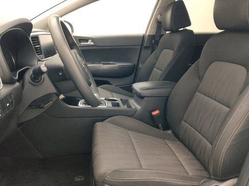 Used 2020 Kia Sportage LX FWD image 17