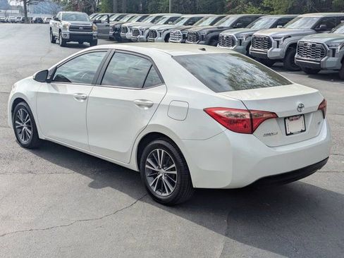 Used 2018 Toyota Corolla LE w/ LE Premium Package image 5