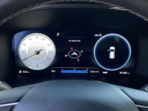 Used 2023 Hyundai Santa Fe SEL w/ Premium Package image 14