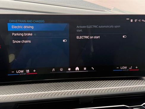 Used 2024 BMW XM AWD/4WD image 40