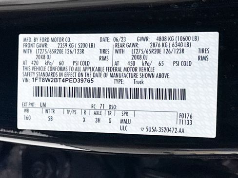 Used 2023 Ford F250 Lariat w/ Lariat Ultimate Package AWD/4WD image 40