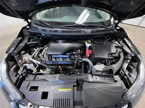 Used 2021 Nissan Rogue Sport S FWD image 30