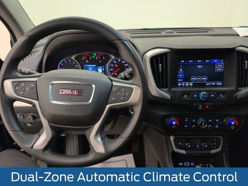 Used 2022 GMC Terrain SLE w/ Driver Convenience Package image 21