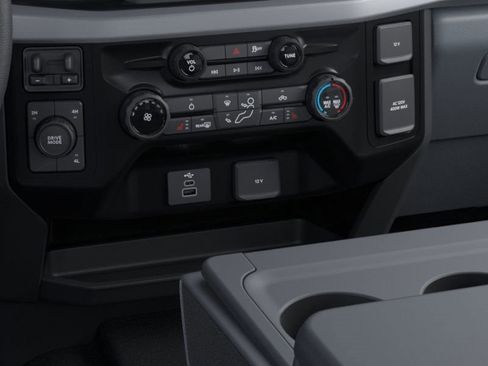 New 2026 Ford F550 4x4 SuperCab Super Duty w/ XLT Value Package image 15