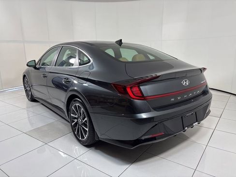 Used 2021 Hyundai Sonata Limited FWD image 3