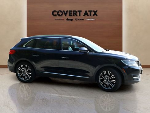 Used 2016 Lincoln MKX Reserve w/ Climate Package FWD image 6