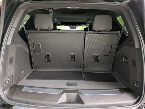 Certified 2023 Cadillac Escalade Sport Platinum w/ LPO, ONYX Package AWD/4WD image 13