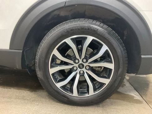 Used 2020 Ford Explorer ST w/ Premium Technology Package AWD/4WD image 17
