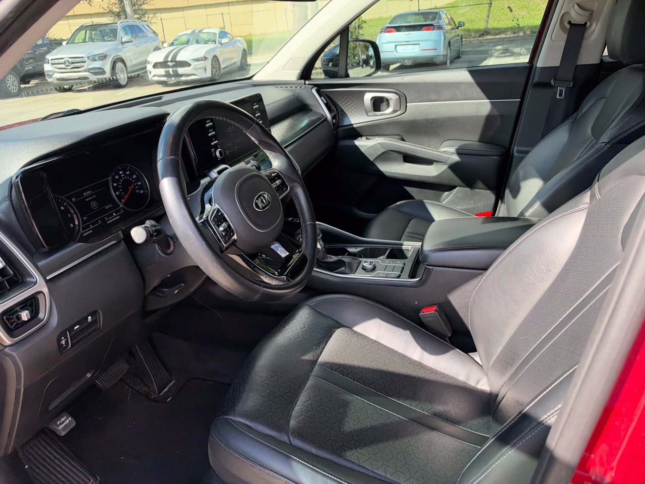 Used 2021 Kia Sorento S FWD image 9