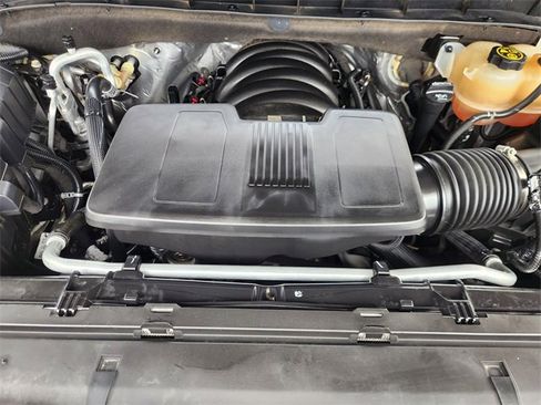 Used 2022 Chevrolet Tahoe RST w/ Luxury Package RWD image 31