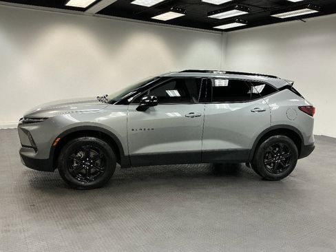 Used 2023 Chevrolet Blazer LT w/ Convenience Package image 3