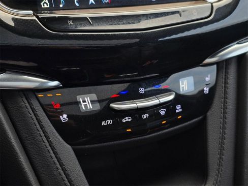 Certified 2023 Cadillac XT6 Sport image 30