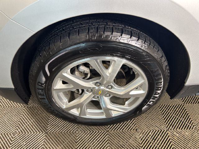 Used 2020 Chevrolet Equinox Premier FWD image 11