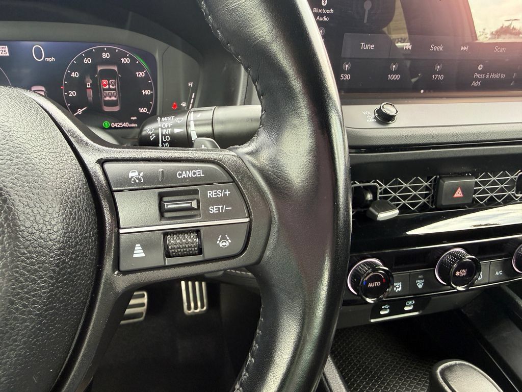 Used 2024 Honda Accord Sport image 18