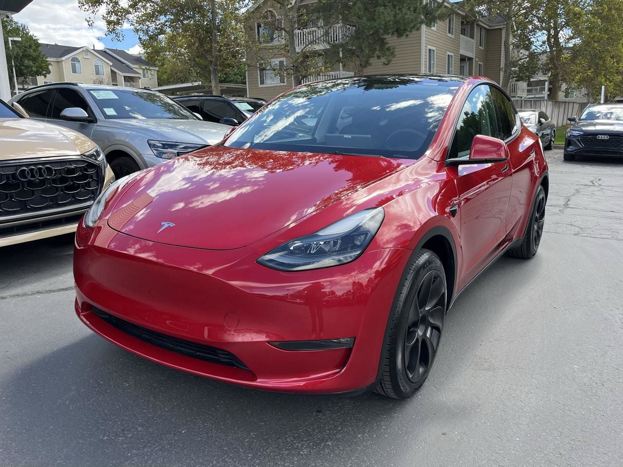 Used 2023 Tesla Model Y Long Range AWD/4WD image 16