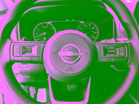 Certified 2025 Nissan Rogue S FWD image 37