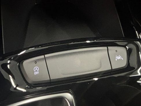 New 2026 Chevrolet Trax ACTIV w/ Driver Confidence Package FWD image 32