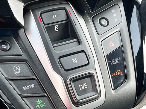 Used 2024 Honda Odyssey Touring image 17