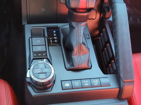 Used 2025 Toyota 4Runner TRD Pro image 25