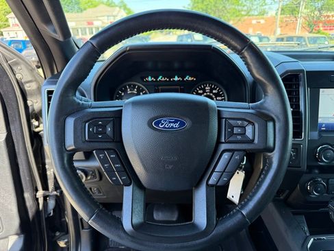 Used 2020 Ford F150 XLT w/ Equipment Group 302A Luxury AWD/4WD image 15