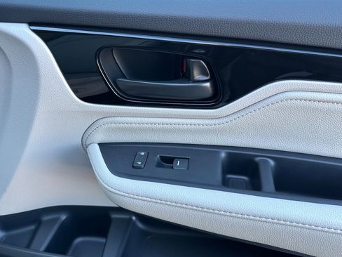 New 2026 Honda Odyssey Touring image 27