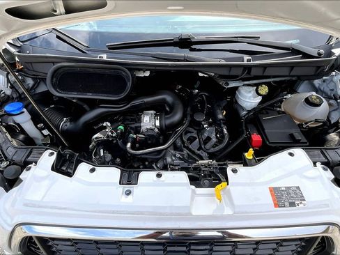 Used 2022 Ford Transit 350 XLT image 29