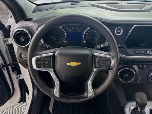 Used 2022 Chevrolet Blazer LT AWD/4WD image 15