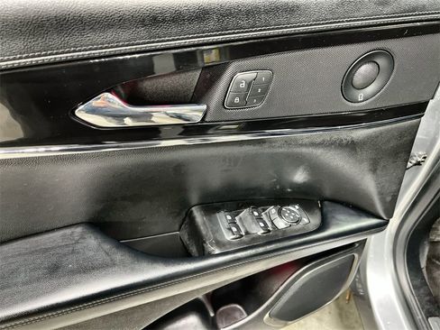 Used 2021 Lincoln Nautilus Reserve image 14