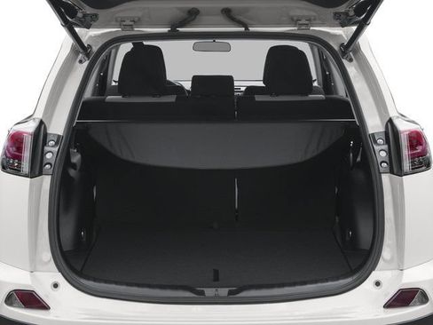 Used 2017 Toyota RAV4 XLE w/ Plus Special Value Package FWD image 12