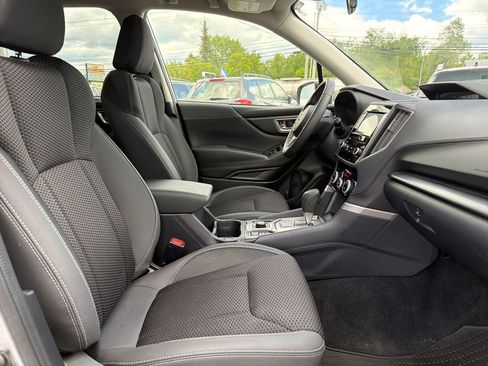 Used 2019 Subaru Forester Premium AWD/4WD image 36