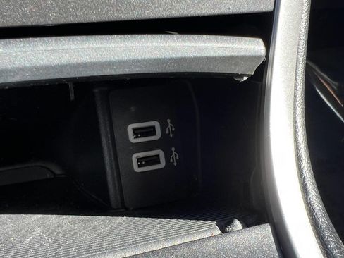 Used 2018 Ford Edge SEL w/ Equipment Group 201A image 16