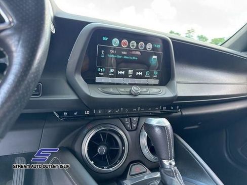 Used 2018 Chevrolet Camaro SS image 34