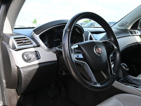 Used 2014 Cadillac SRX FWD image 15