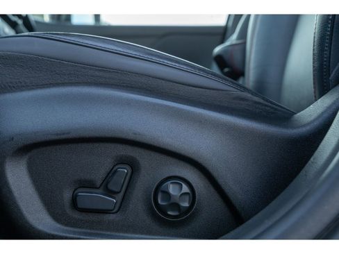 Used 2019 Jeep Renegade Trailhawk image 16