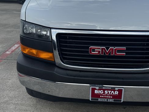 Used 2024 GMC Savana 2500 w/ Driver Convenience Package RWD image 6