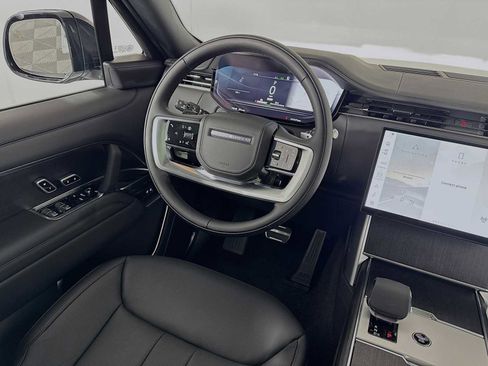 New 2025 Land Rover Range Rover SE image 20